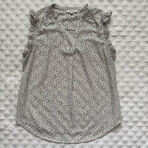 Monday Fun White Black Polka Dot Sleeveless Top V Neck Ruffle Arm Size Medium